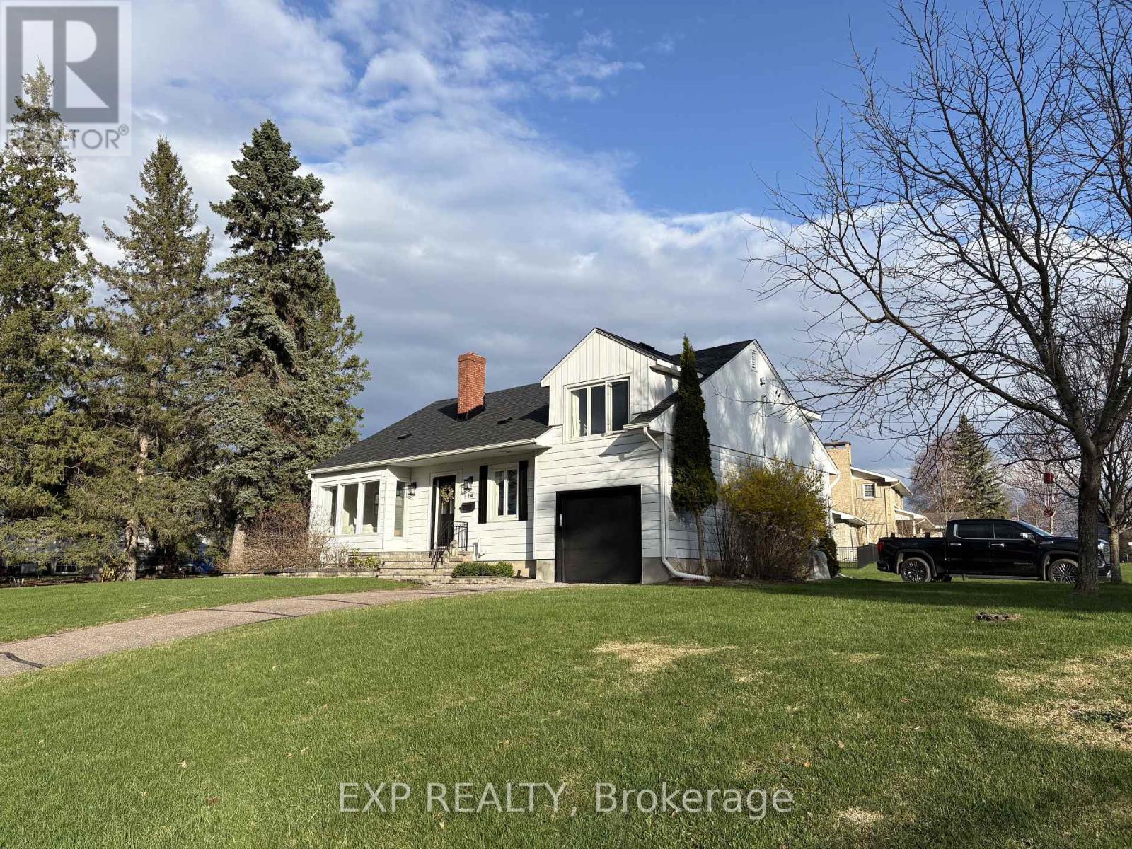 150 STEVENSON CRESCENT - Image 2
