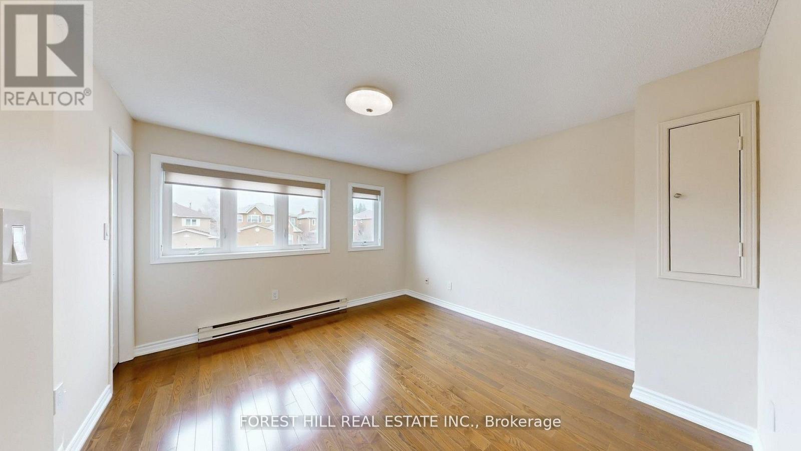 47 EDENBRIDGE DRIVE - 18
