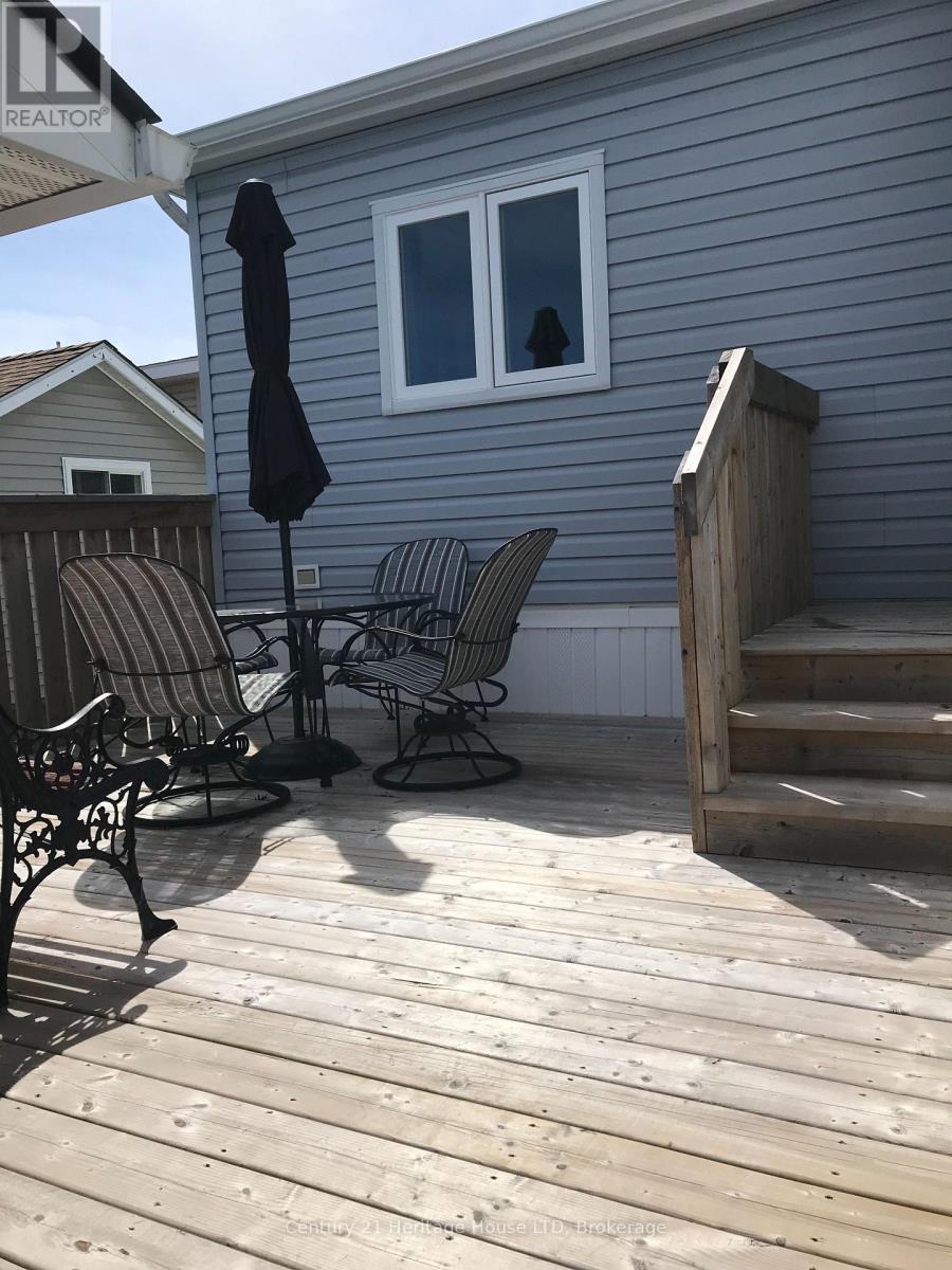 #66 3033 TOWNLINE ROAD - 25