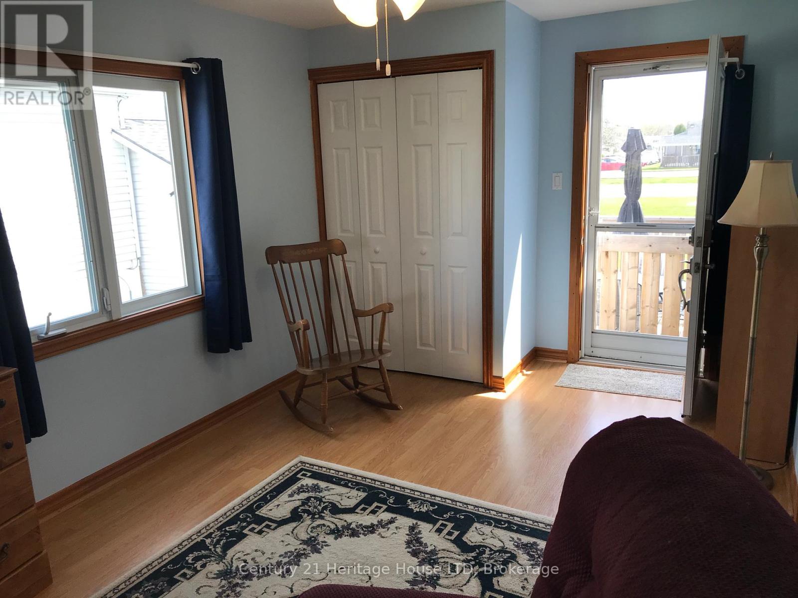 #66 3033 TOWNLINE ROAD - 17