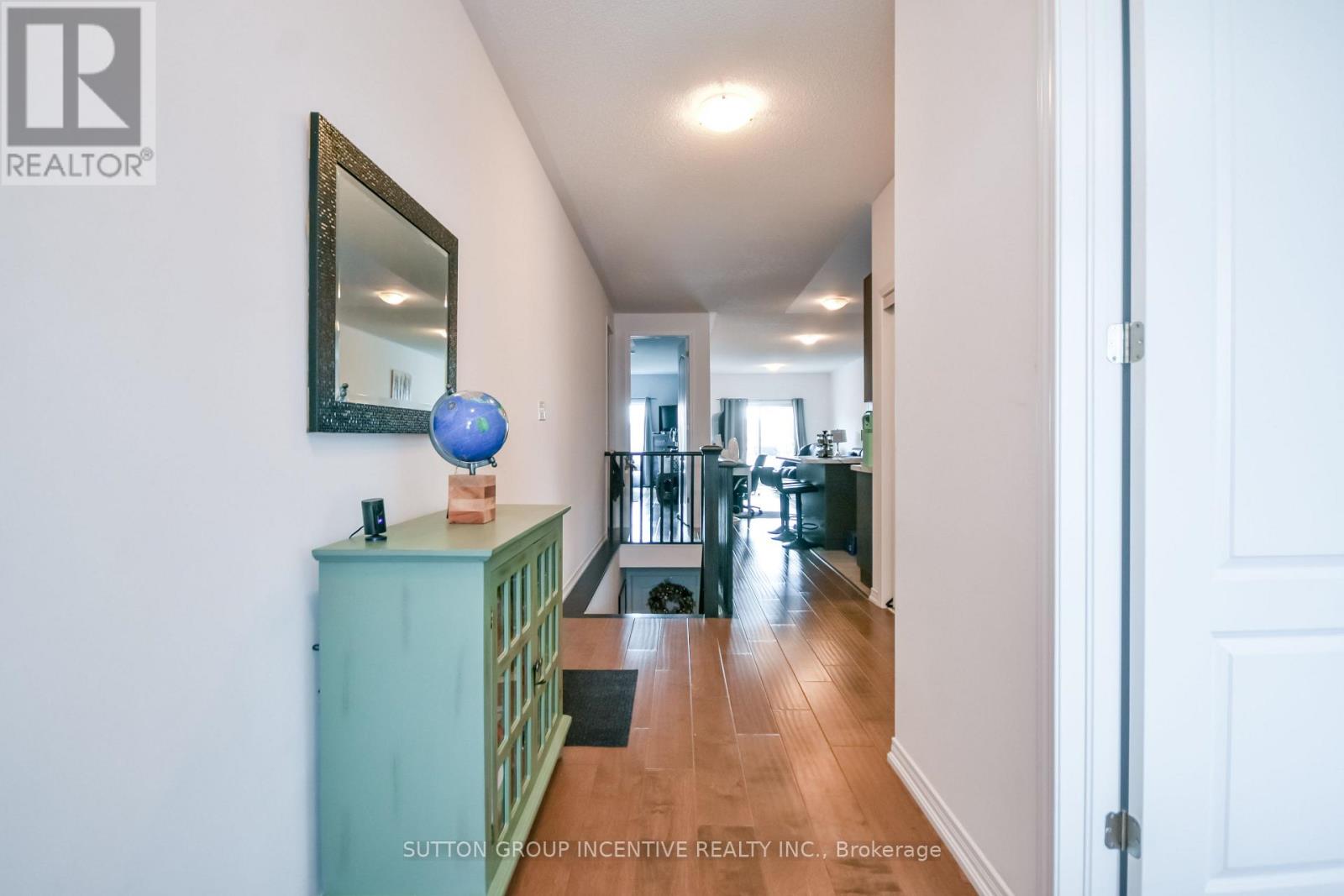 127 ISABELLA DRIVE - 4