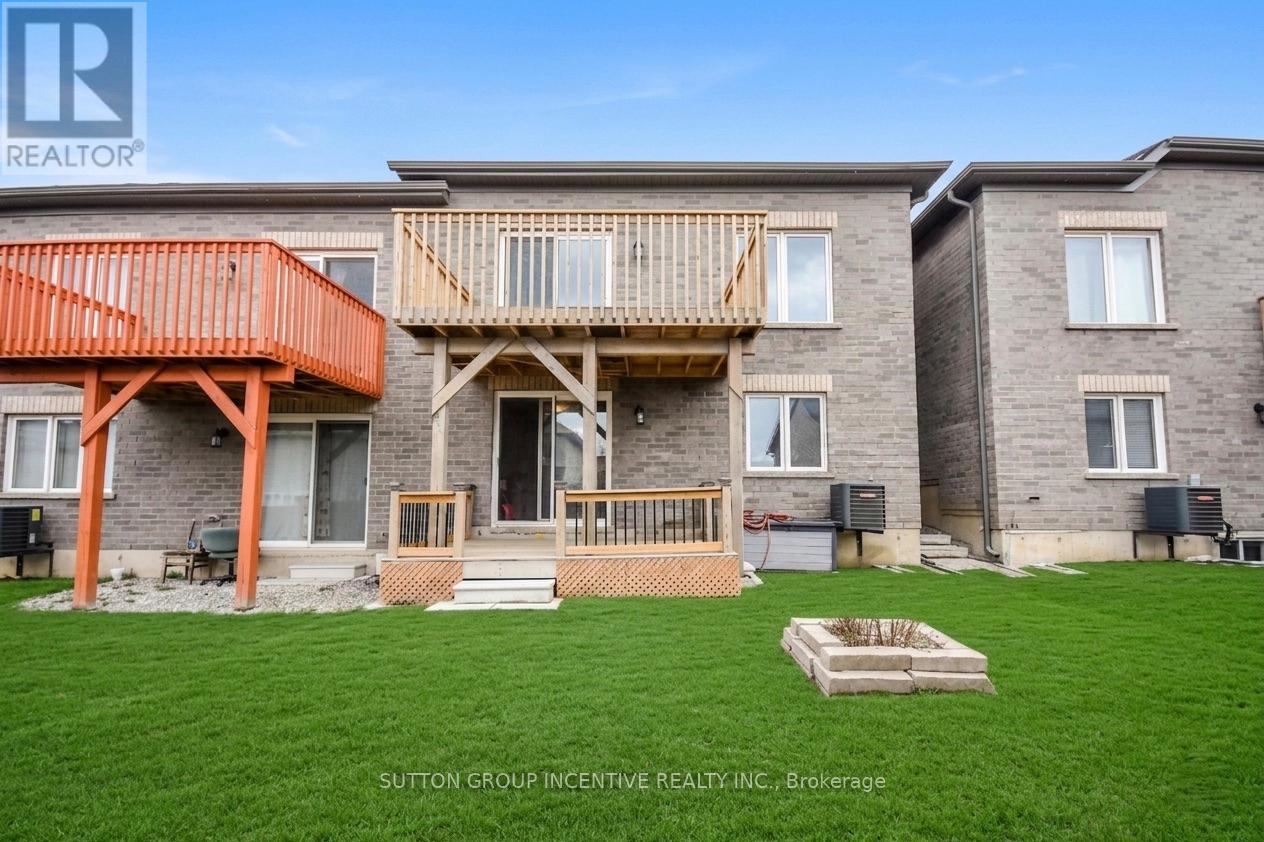 127 ISABELLA DRIVE - 44