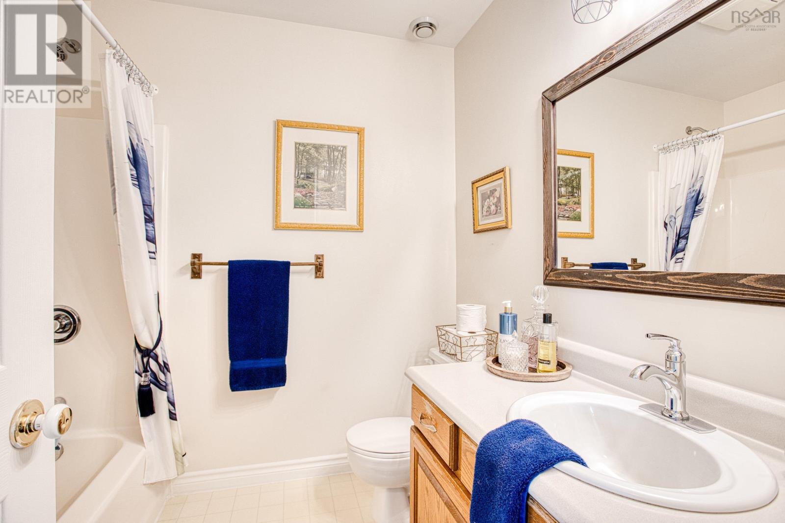 Property 19 of 40 of 287 Greenough Drive