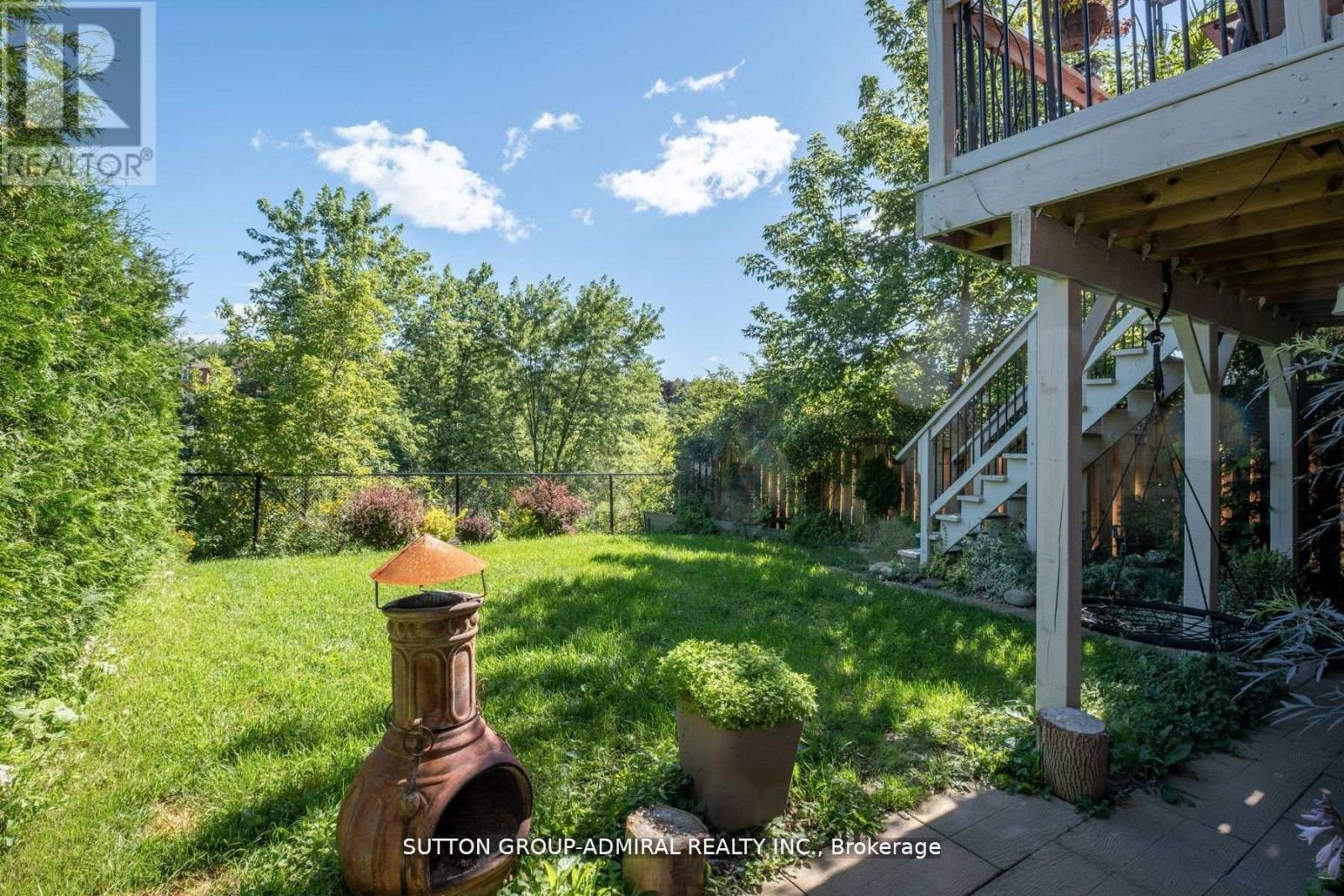 43 CRESTRIDGE DRIVE - 36