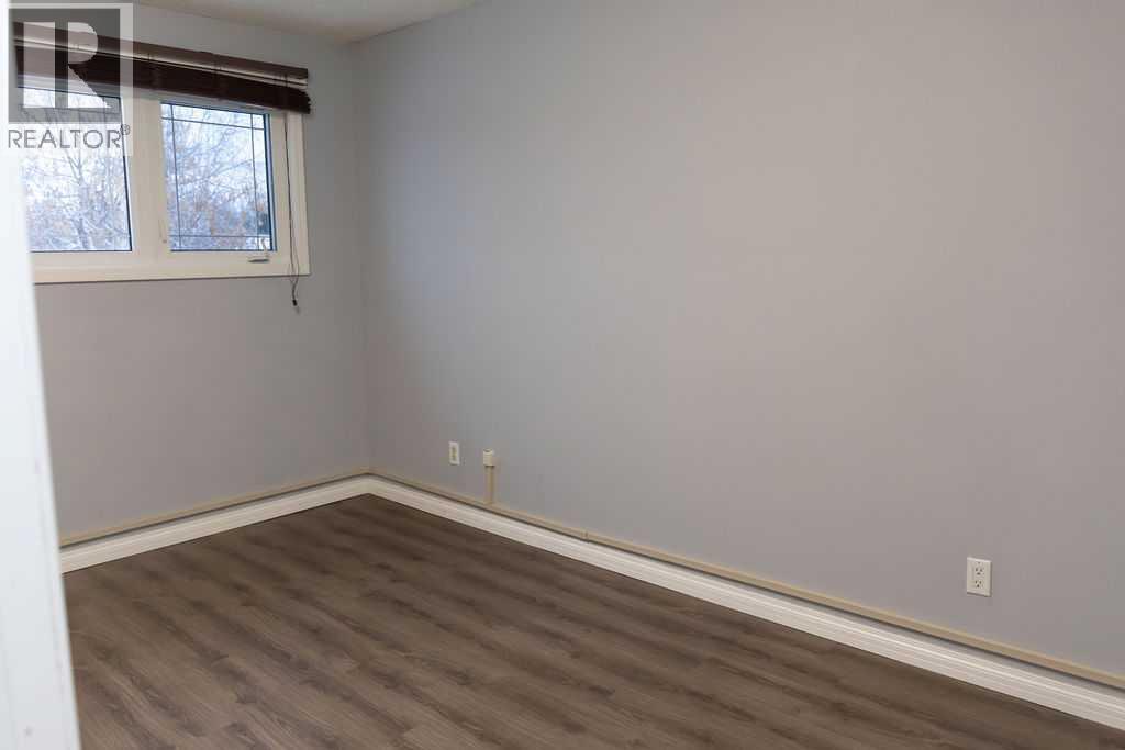 333 Signal Road, Fort McMurray