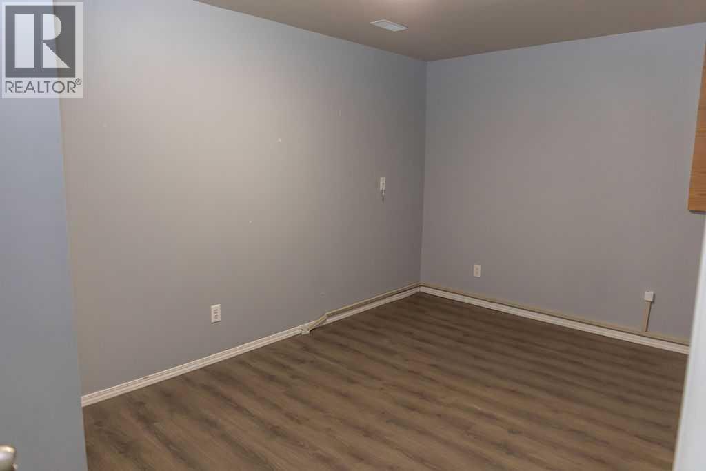 333 Signal Road, Fort McMurray