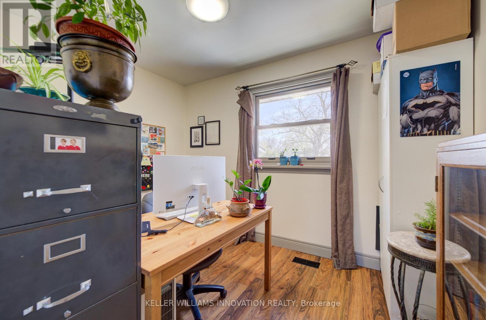 251 SHELDON AVENUE N — photo 21