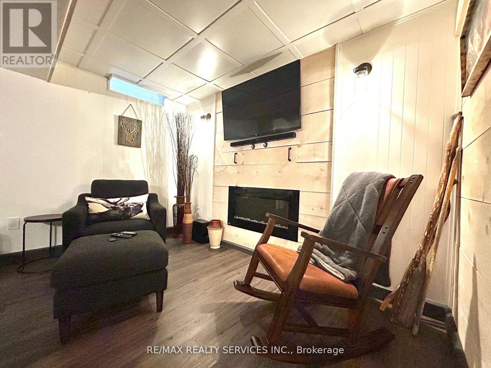 1 MILLIGAN STREET - 39