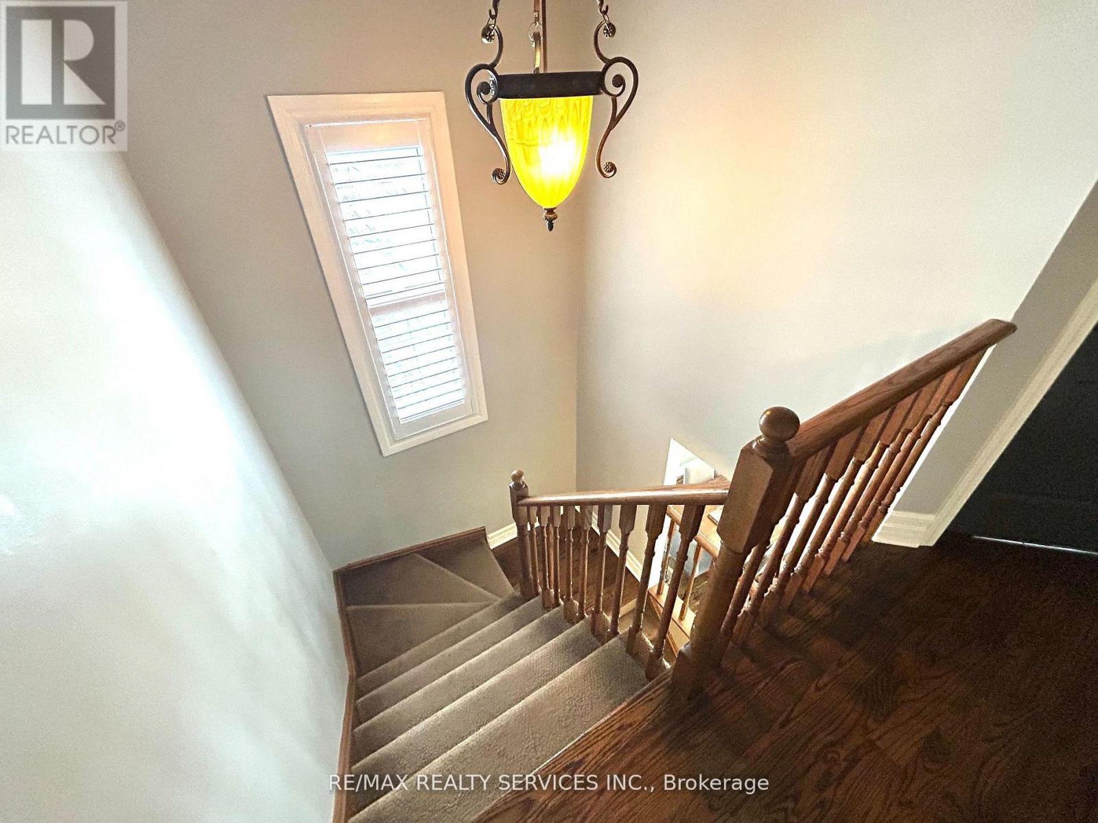 1 MILLIGAN STREET - 30