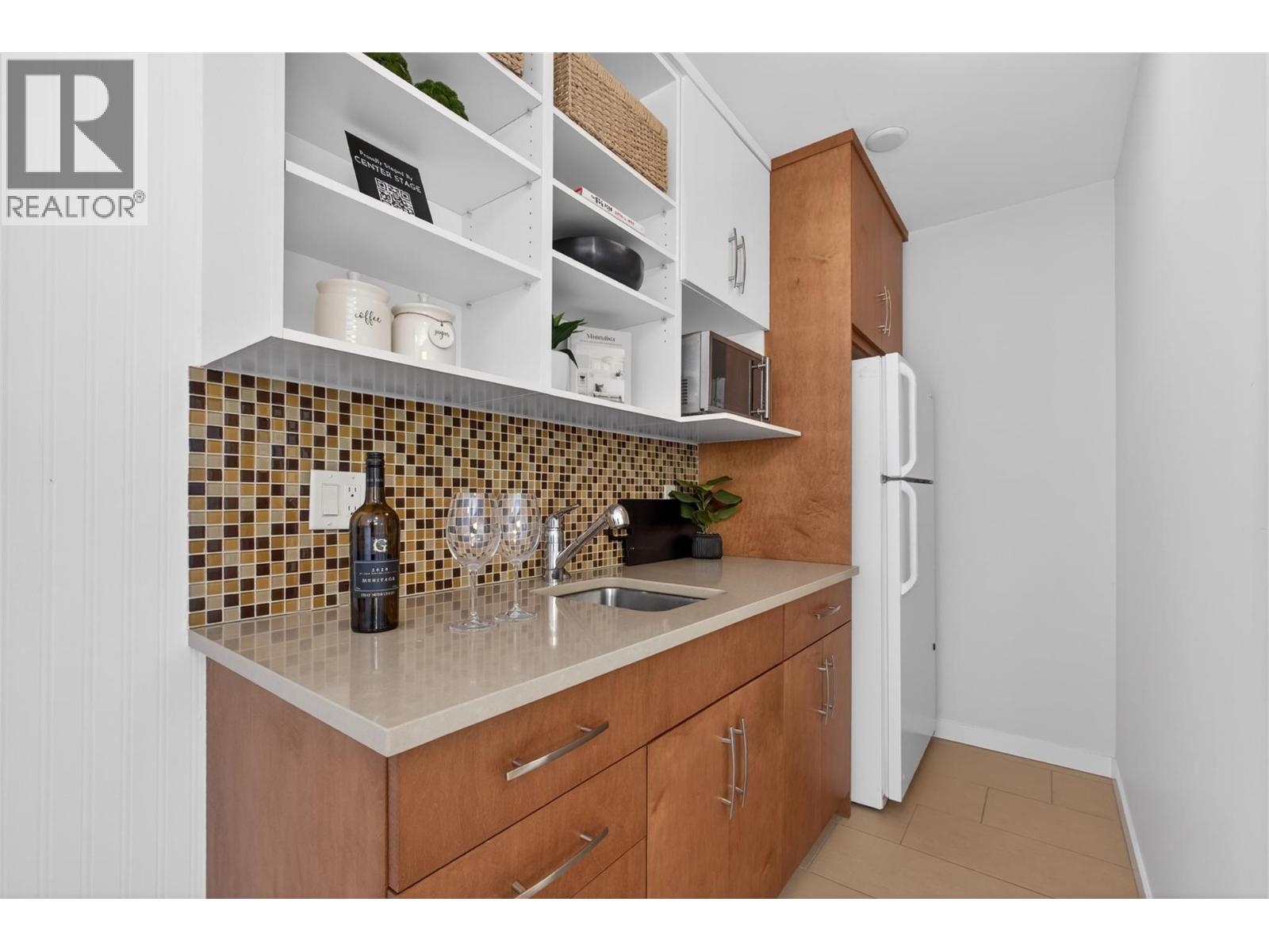  900 Anders Road, West Kelowna