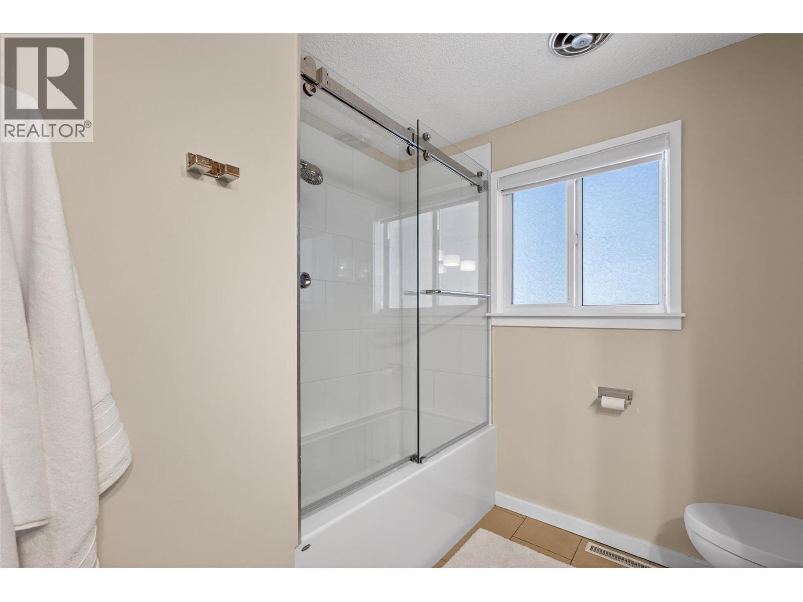  900 Anders Road, West Kelowna