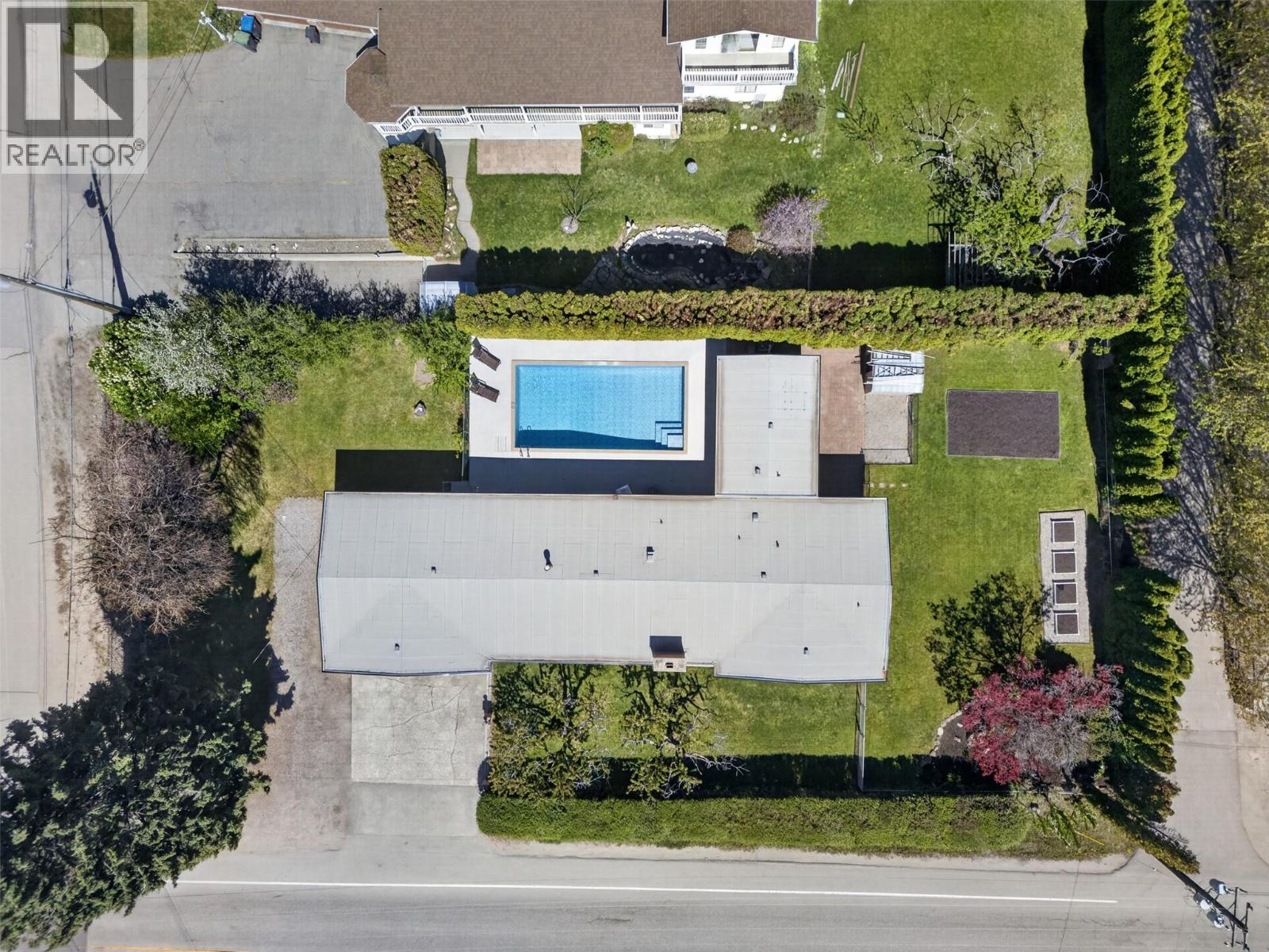 900 Anders Road - 40