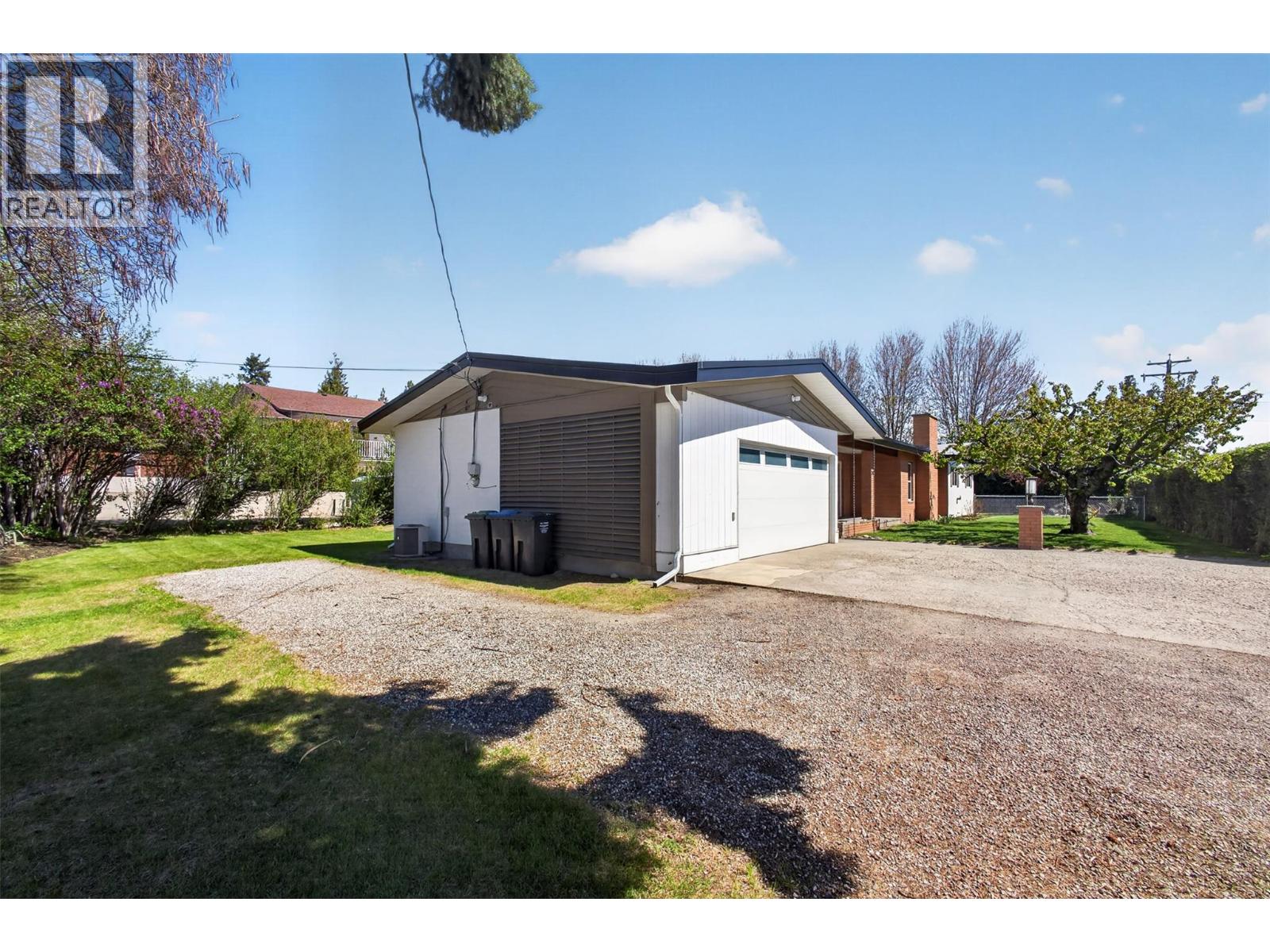  900 Anders Road, West Kelowna