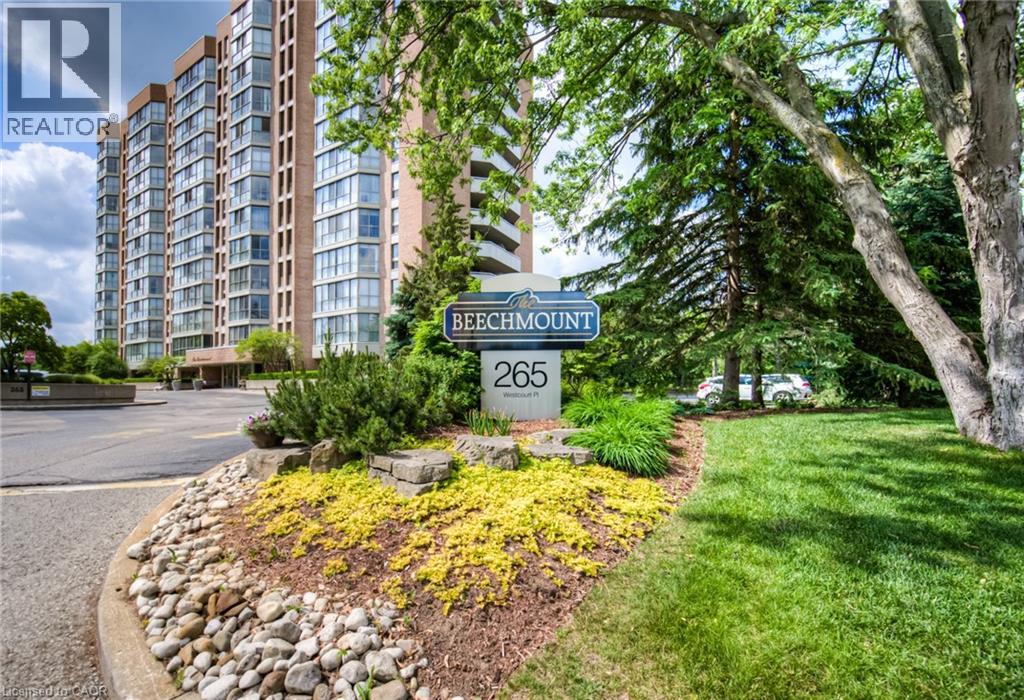 265 WESTCOURT Place Unit# 702, Waterloo, Ontario, N2L6E4 — Photo 2