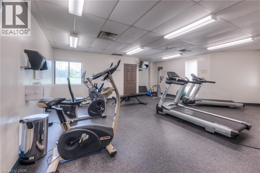 265 WESTCOURT Place Unit# 702, Waterloo, Ontario, N2L6E4 — Photo 35