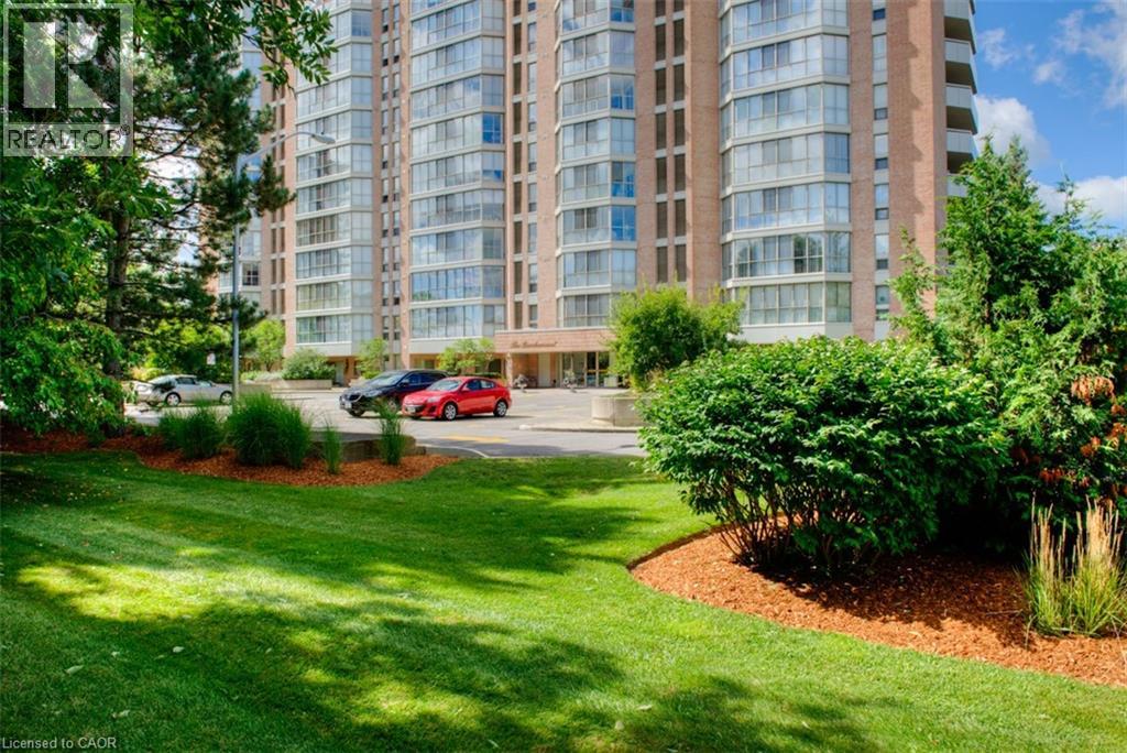 265 WESTCOURT Place Unit# 702, Waterloo, Ontario, N2L6E4 — Photo 41