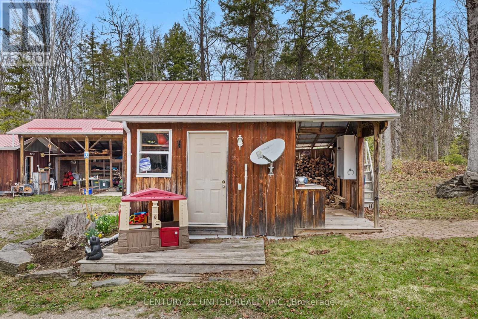 1612 SHANICK ROAD - 26