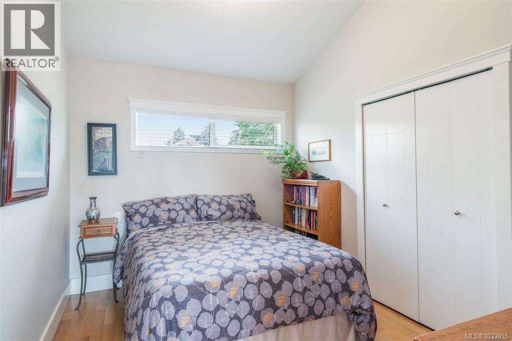 #202 679 Terminal Ave - 15