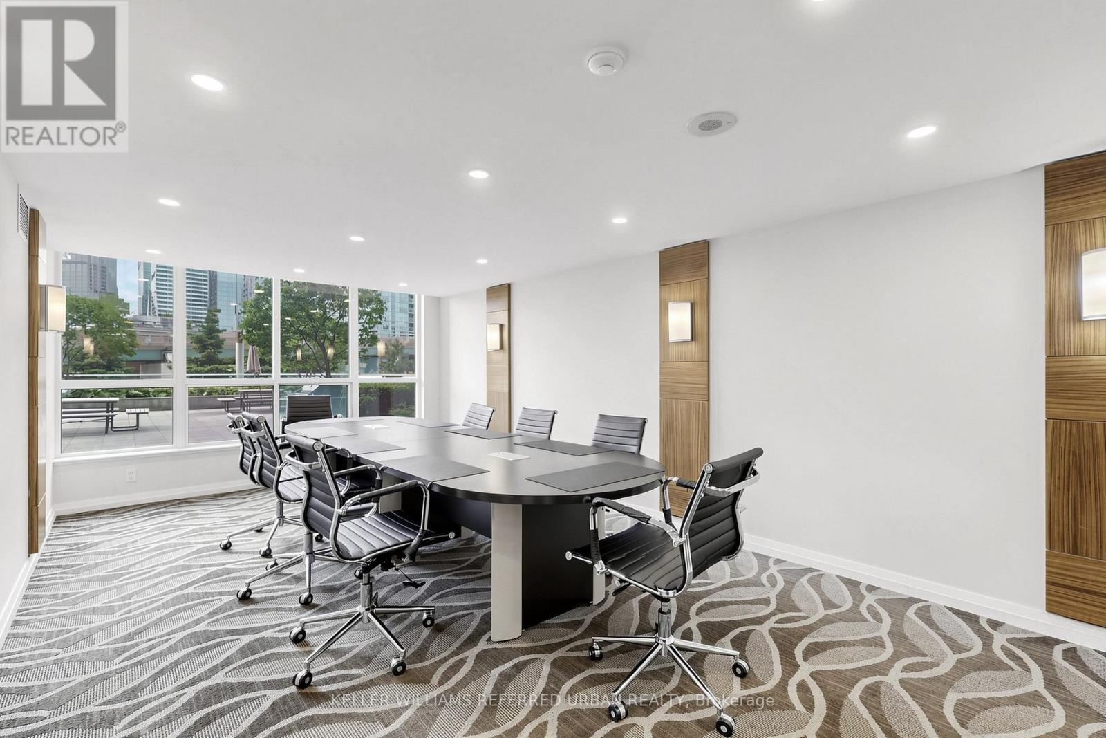 #2325 230 QUEENS QUAY W - 37