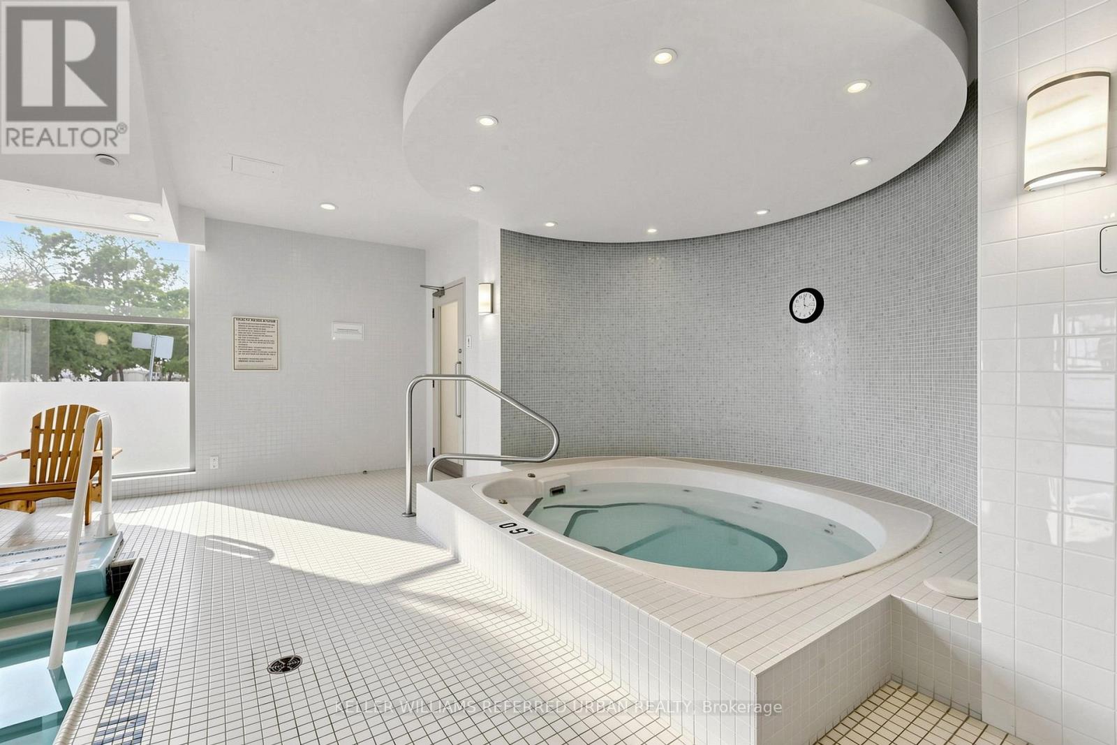 #2325 230 QUEENS QUAY W - 36