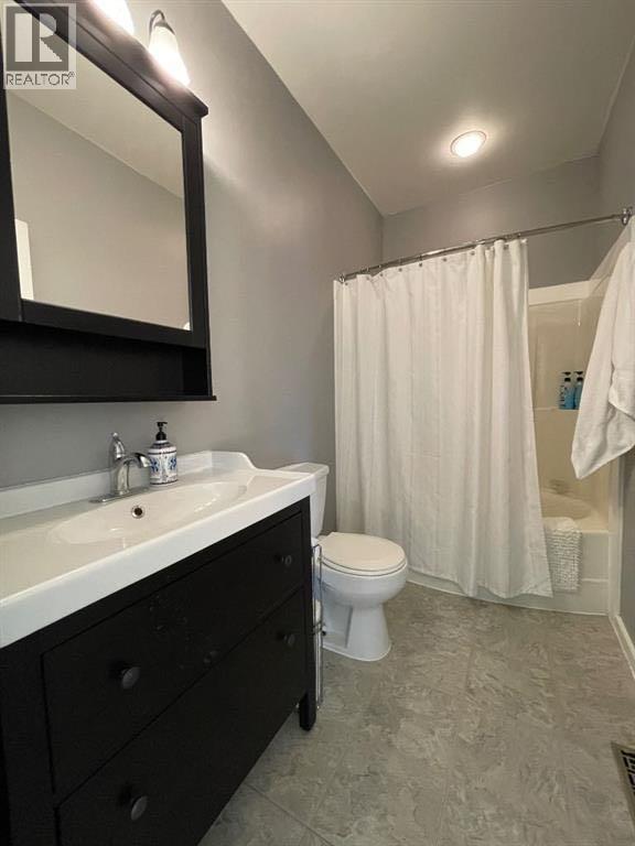 17327, 744A Township Raod S - 17