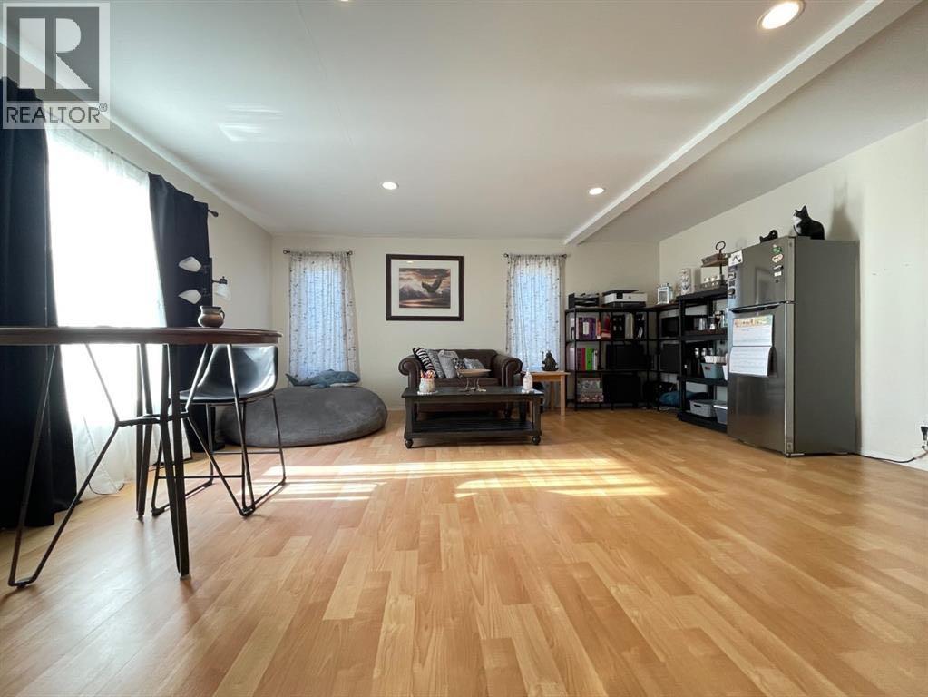17327, 744A Township Raod S - 20