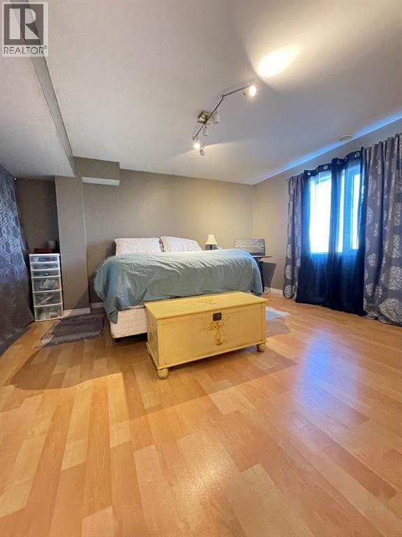 17327, 744A Township Raod S - 22