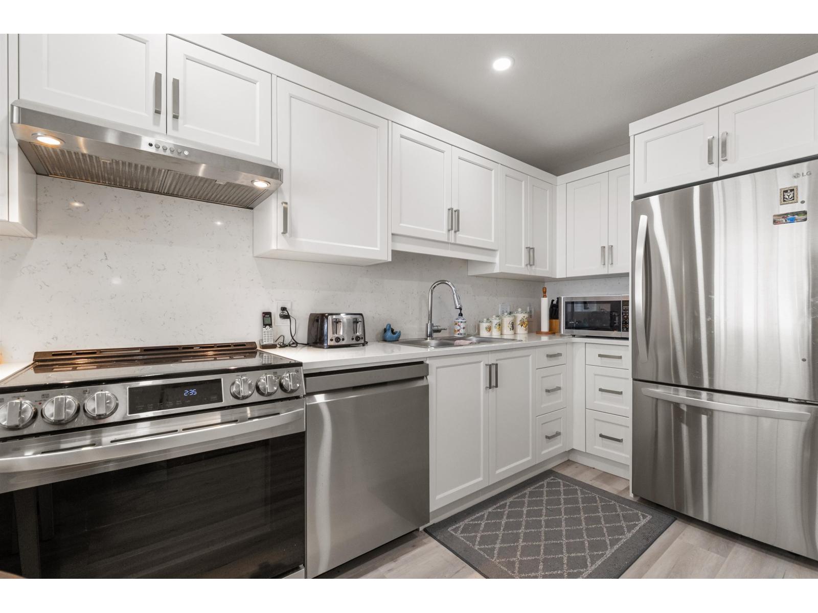 129 7610 EVANS ROAD, Sardis West Vedder, Sardis