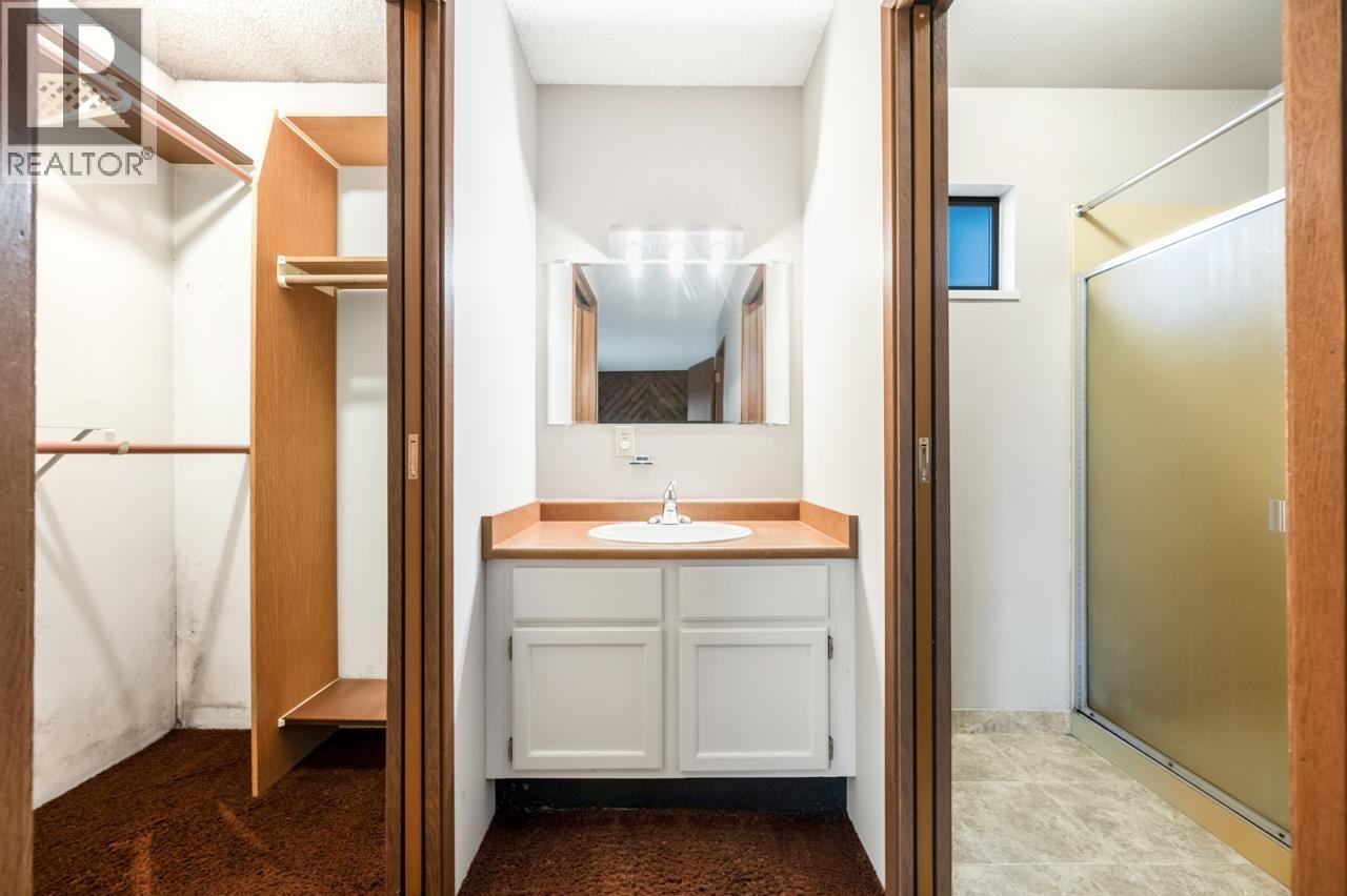 11121 KINGSBRIDGE Drive, Richmond