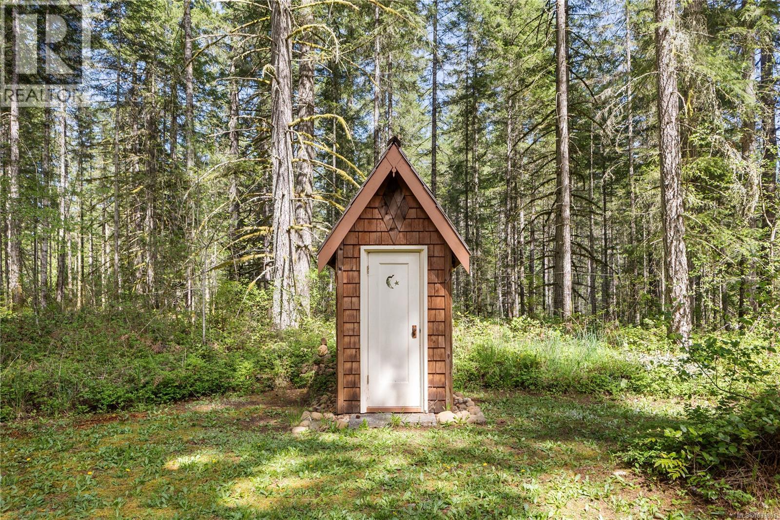 3856 Dohm Rd - 40