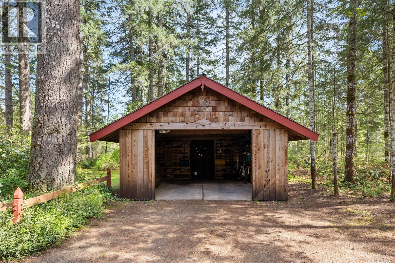 3856 Dohm Rd - 6