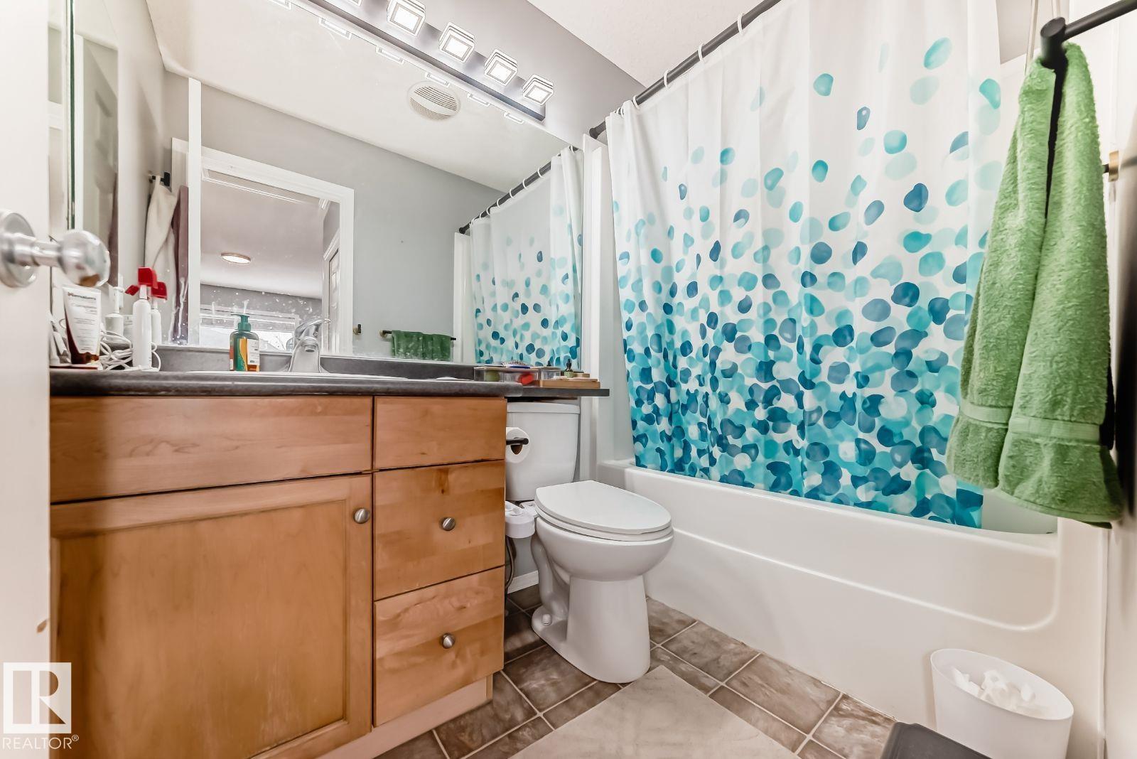 715 HUDSON PL NW, Edmonton