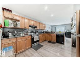 715 Hudson Pl Nw, Edmonton, AB T6V1W6 Photo 10
