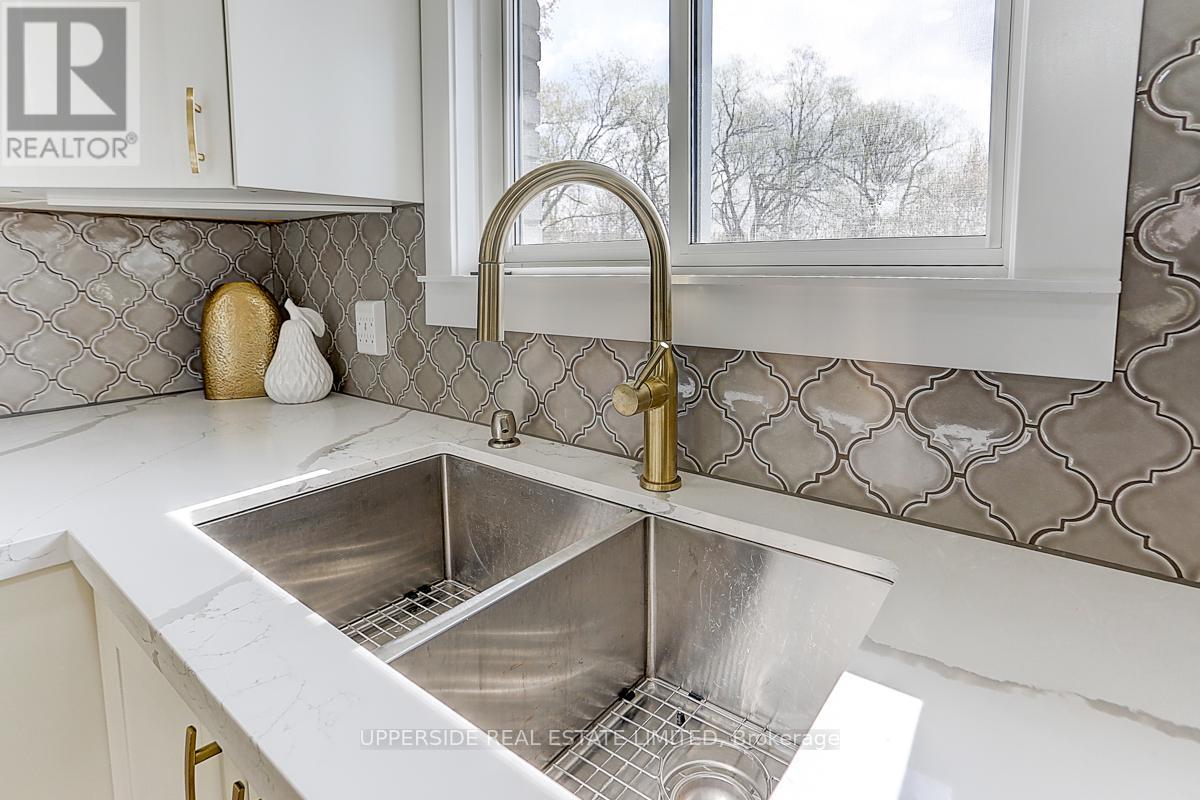 853 CAPRI COURT - 15