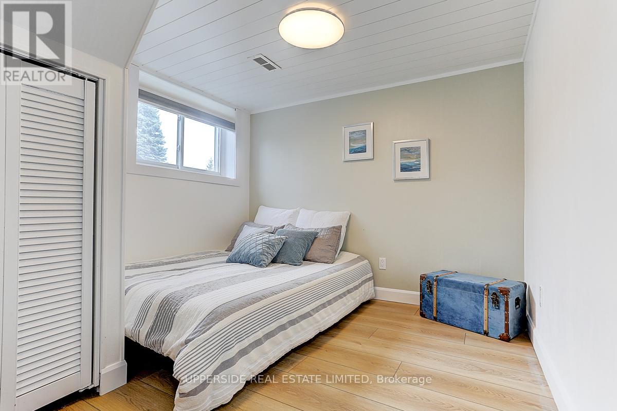 853 CAPRI COURT - 37