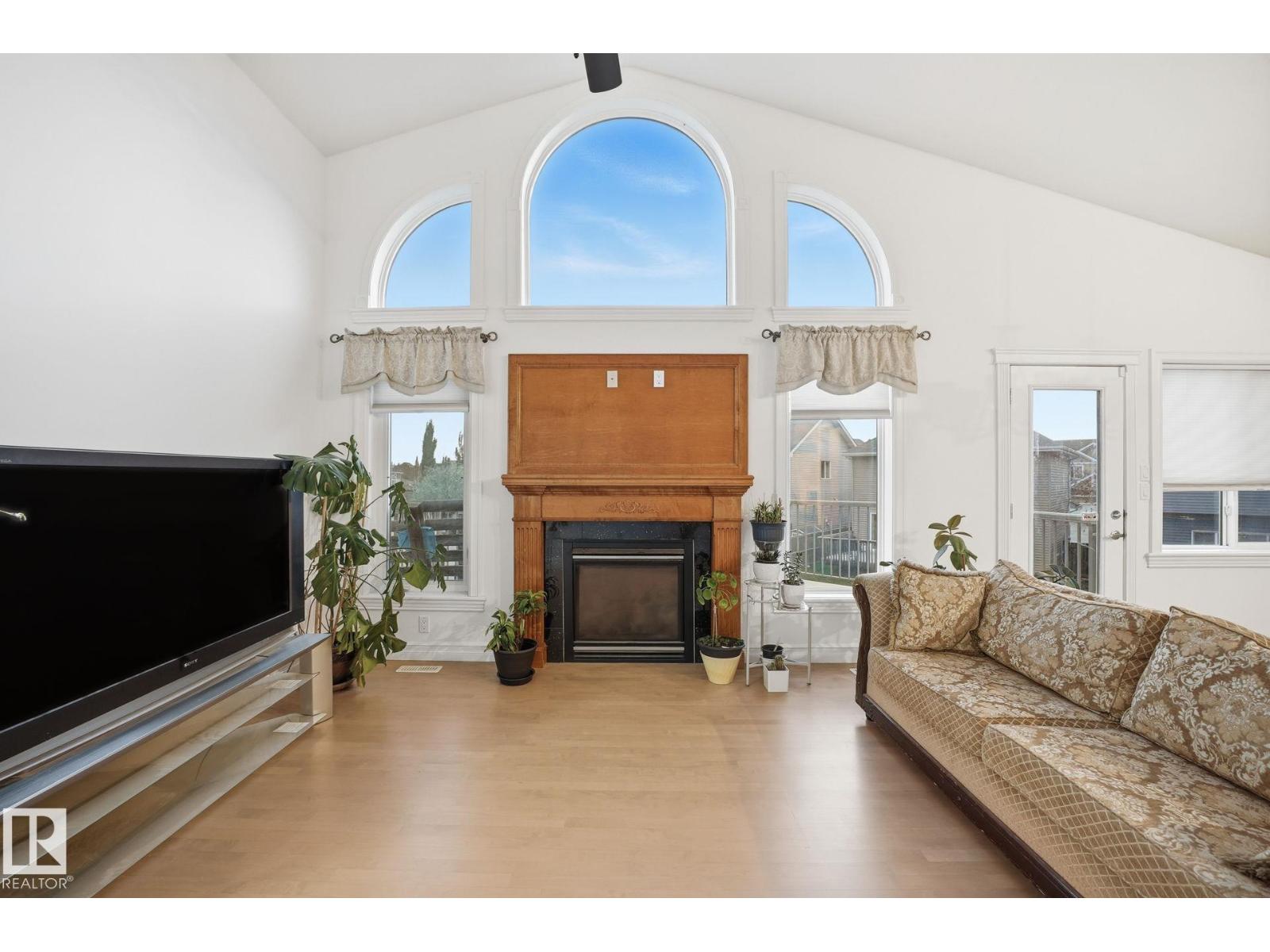 1324 70 ST SW - 16