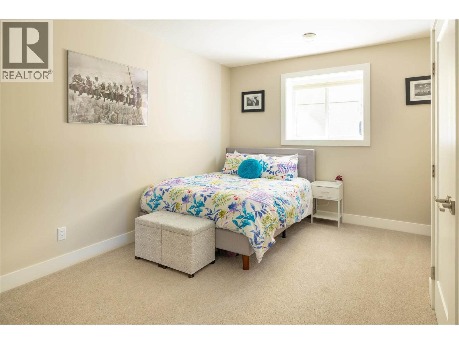  1180 Goldfinch Place, Kelowna