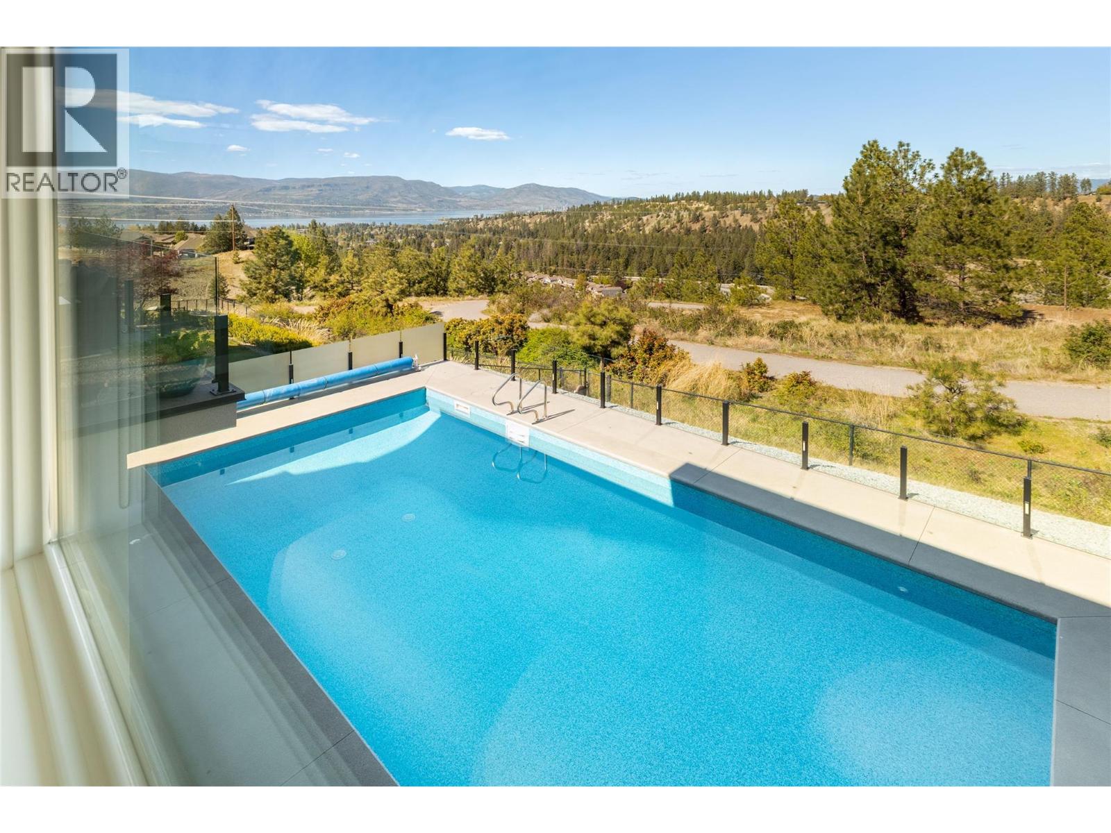  1180 Goldfinch Place, Kelowna