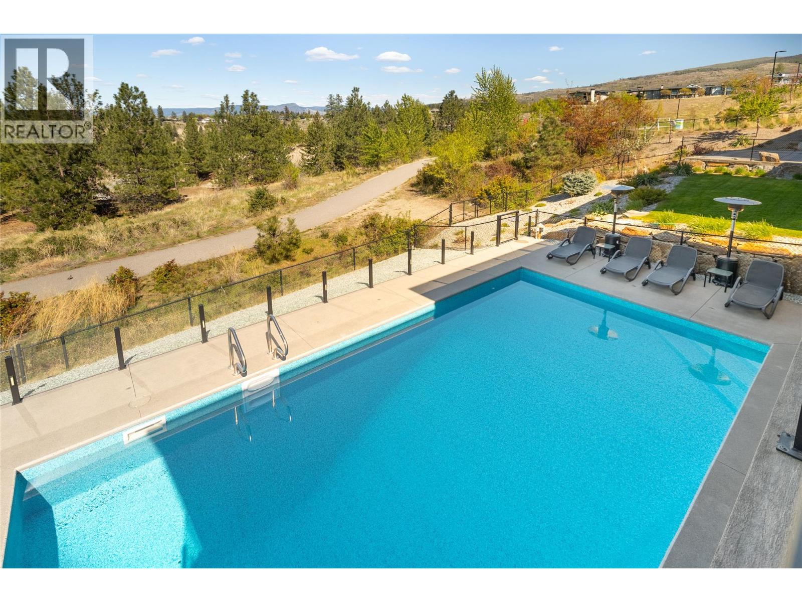  1180 Goldfinch Place, Kelowna