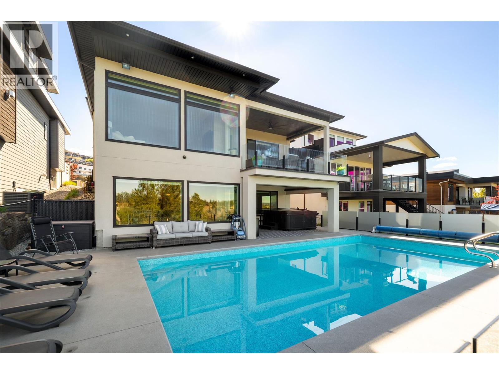  1180 Goldfinch Place, Kelowna