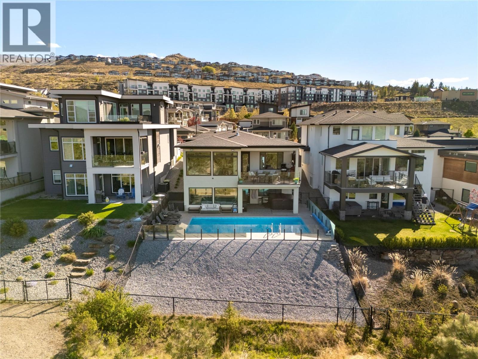  1180 Goldfinch Place, Kelowna