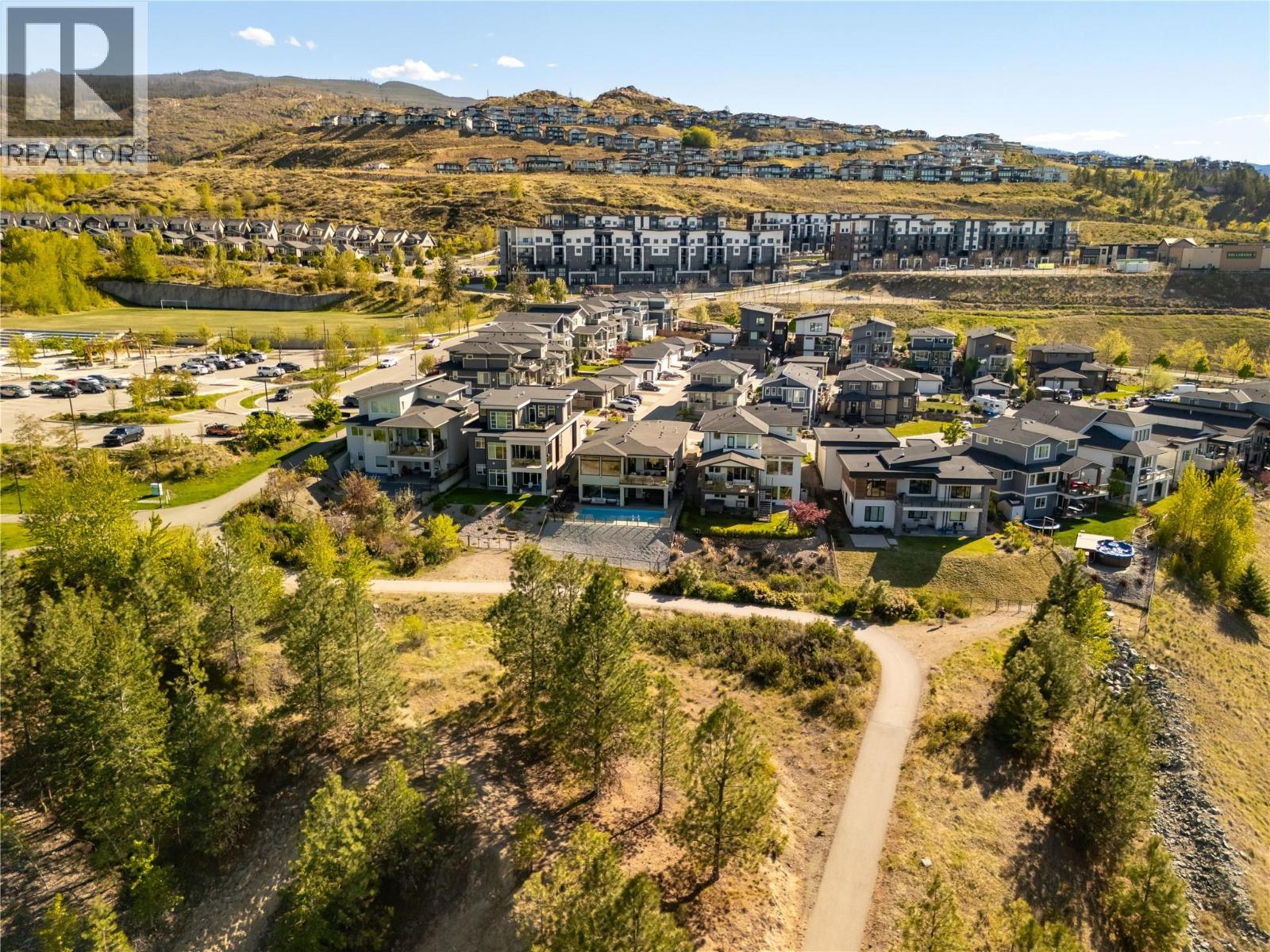  1180 Goldfinch Place, Kelowna