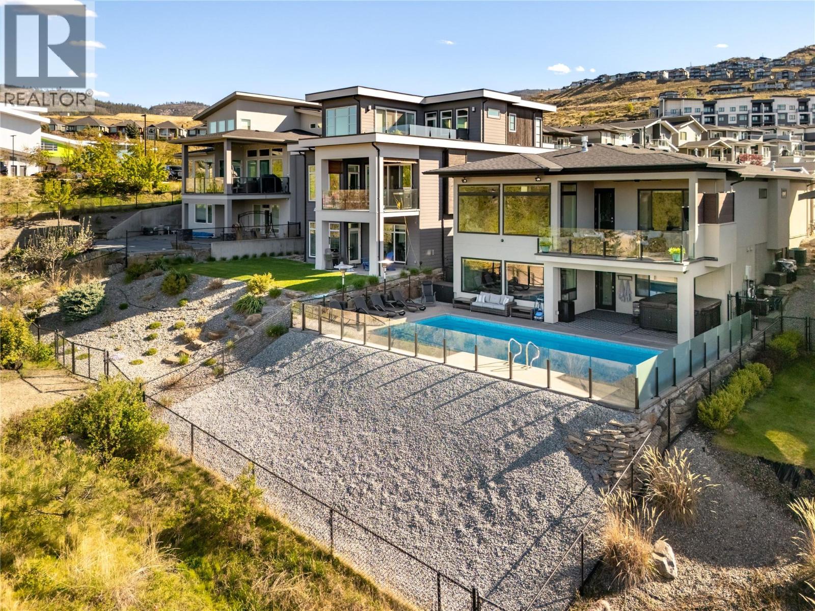  1180 Goldfinch Place, Kelowna