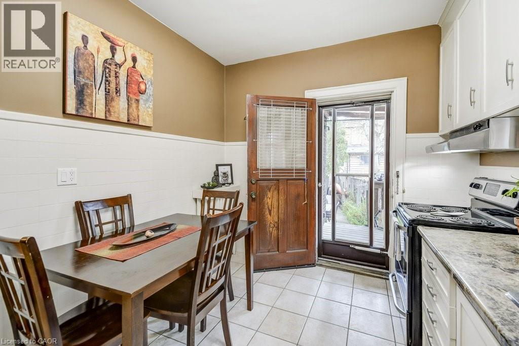 46 SHERMAN Avenue S - 20