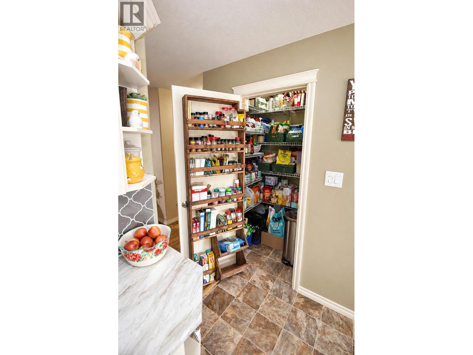 3280 VIEWMONT COURT - 19