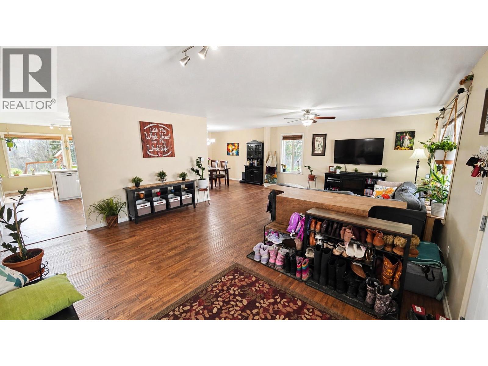 3280 VIEWMONT COURT - 10