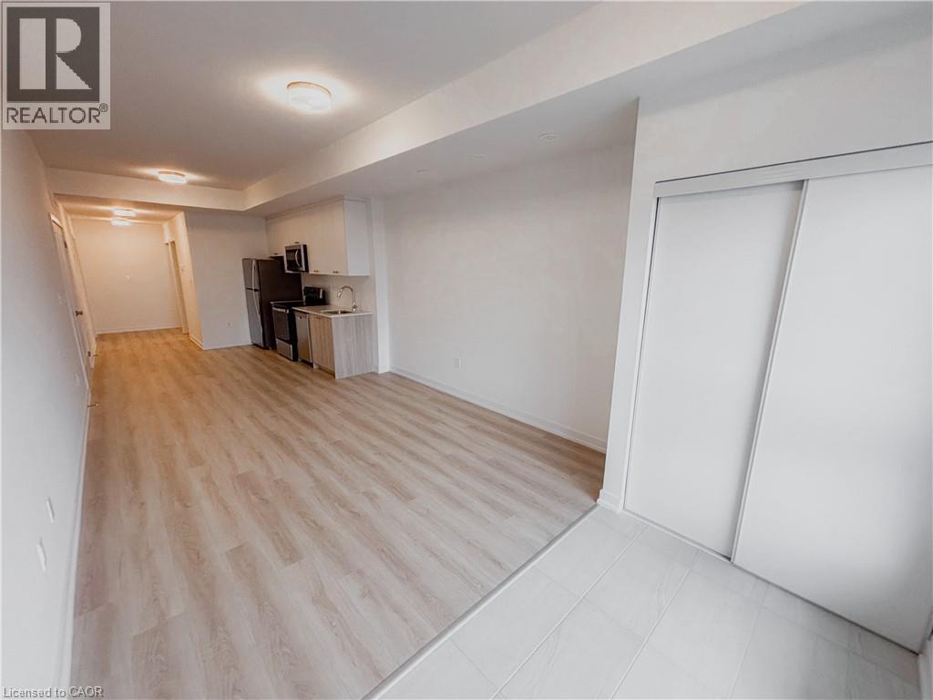 25 PALACE Street Unit# P31, Kitchener, Ontario, N2E0L2 — Photo 6
