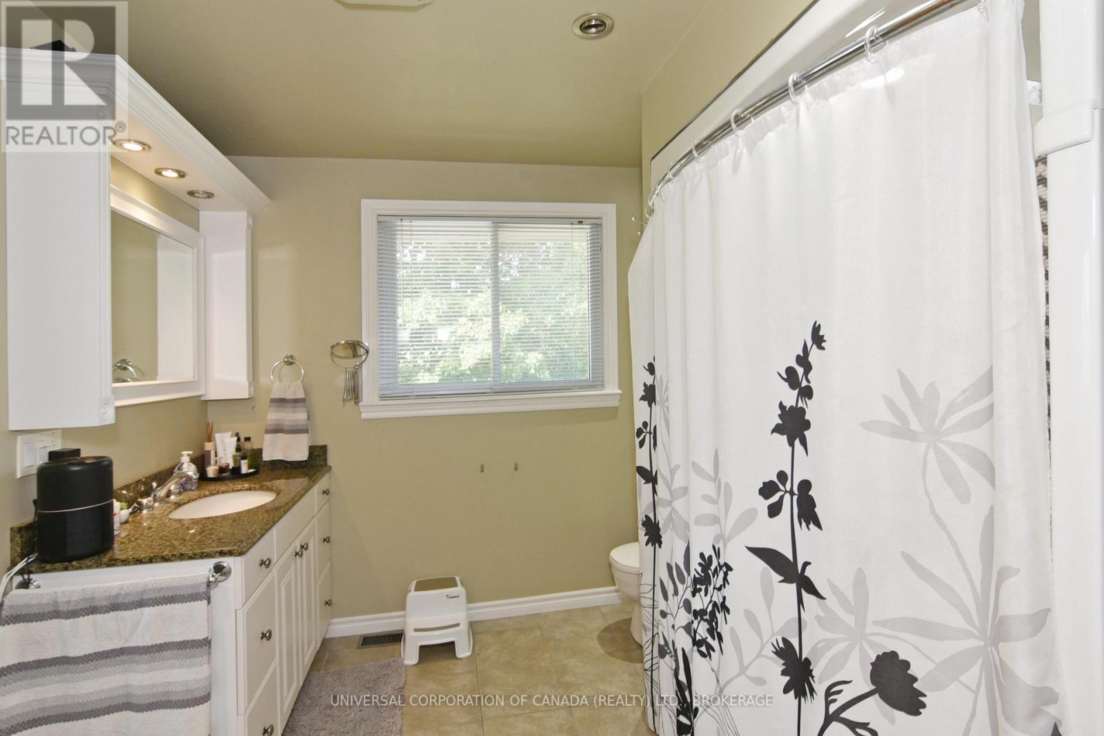 8483 IMPERIAL ROAD S - 24