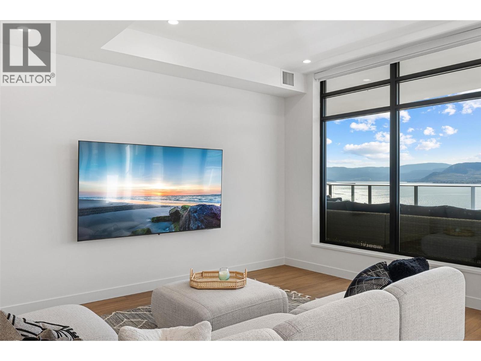 3699 Capozzi Road Unit# PH5, Kelowna