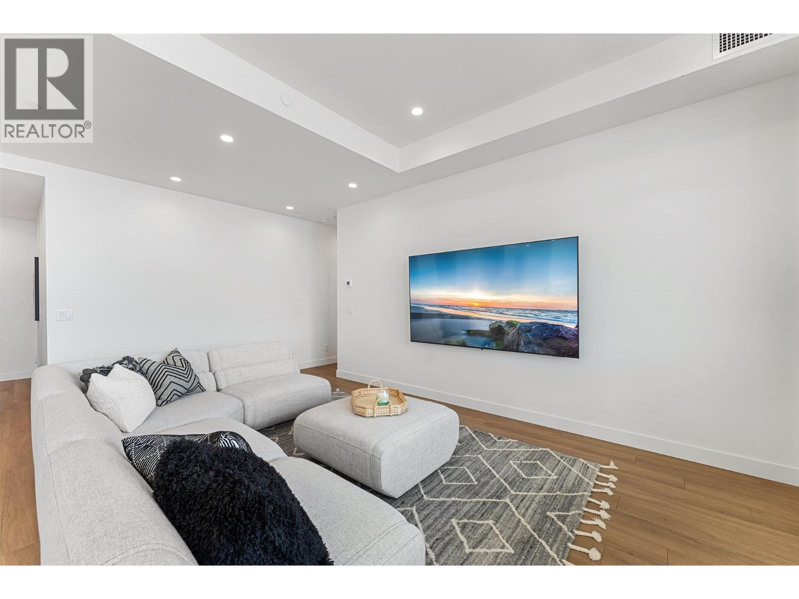 3699 Capozzi Road Unit# PH5, Kelowna